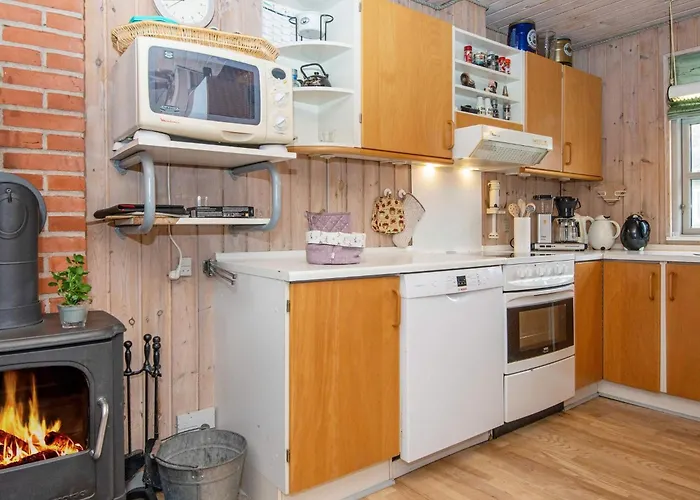 Дом отдыха 9 Person In Grenaa-by Traum