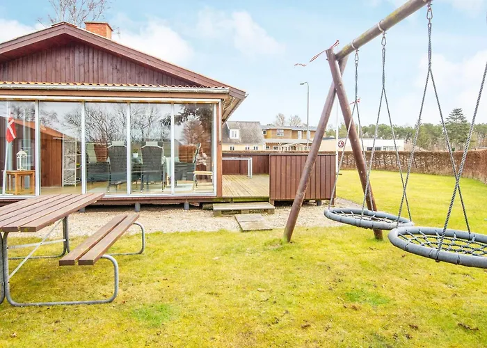 9 Person In Grenaa-by Traum Грена